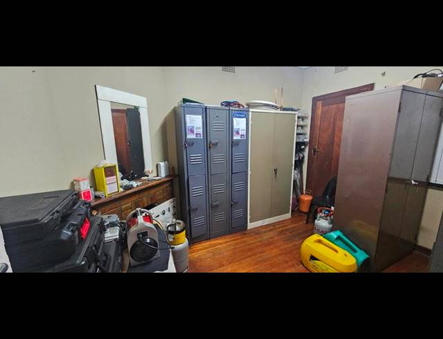 BUSINESS FOR SALE IN THREE RIVERS